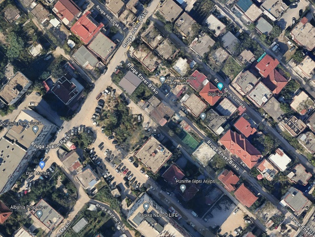 Land for sale near Enver Birko street in Yzberisht area.
It has a surface of 250m2 and has the stat
